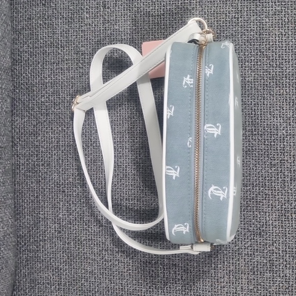 JUICY COUTURE Bestseller Camera Crossbody in Denim/White - Picture 8 of 13